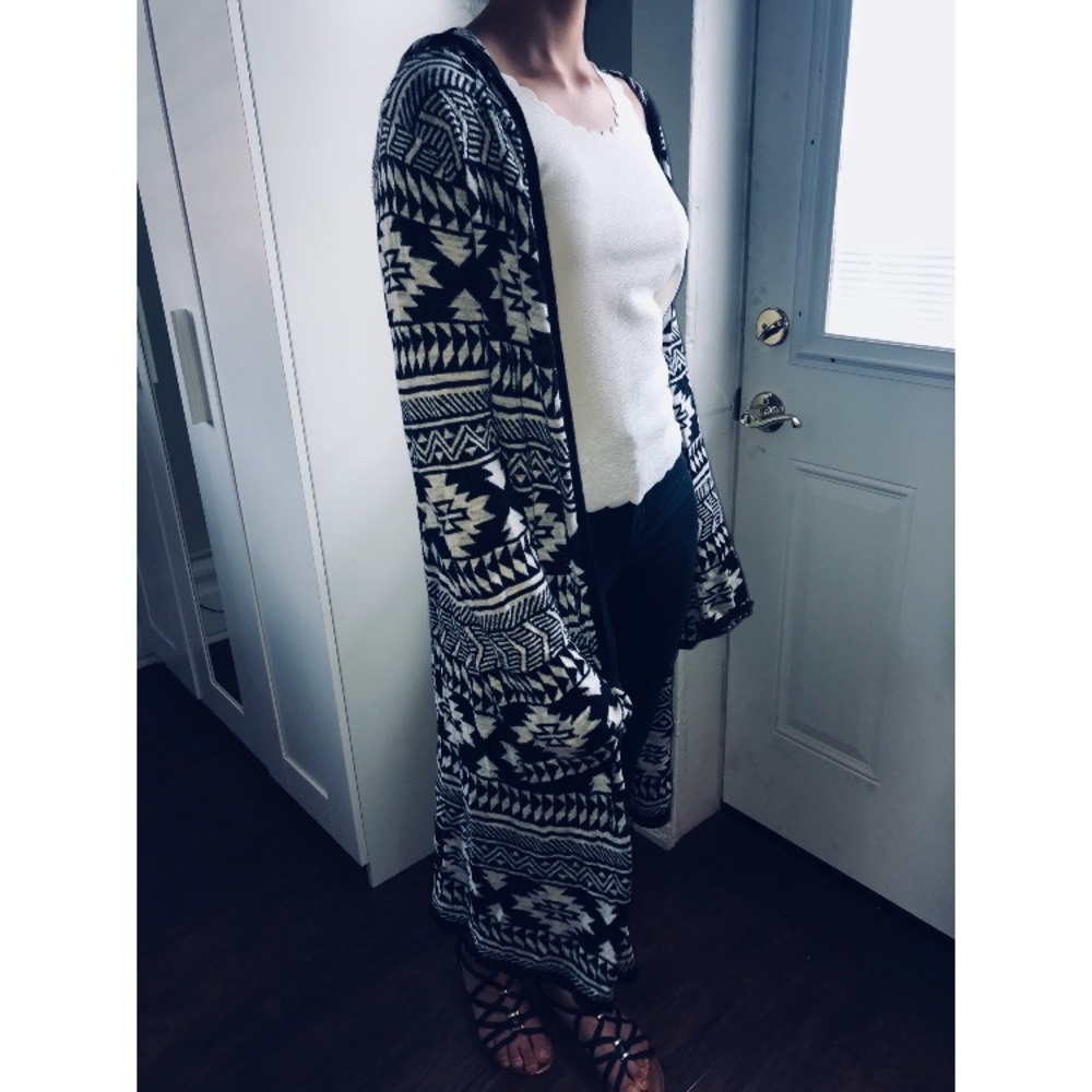 F21 Aztec Print Cardigan